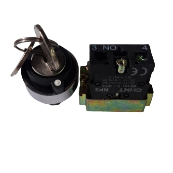 selector-metalico-2p-cllave-1na-chint