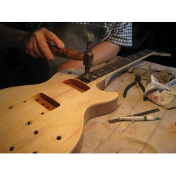 necesitas-un-taller-de-reparacion-o-un-laudero-yyy-preguntanos